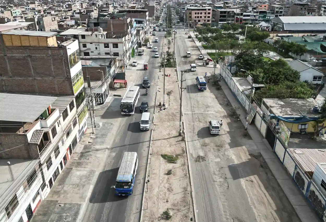 SJL: Anuncian renovación de avenida central tras 30 años