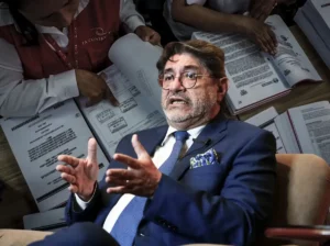 Contraloría irregularidades adjudicación obras por más de 11 millones en Miraflores