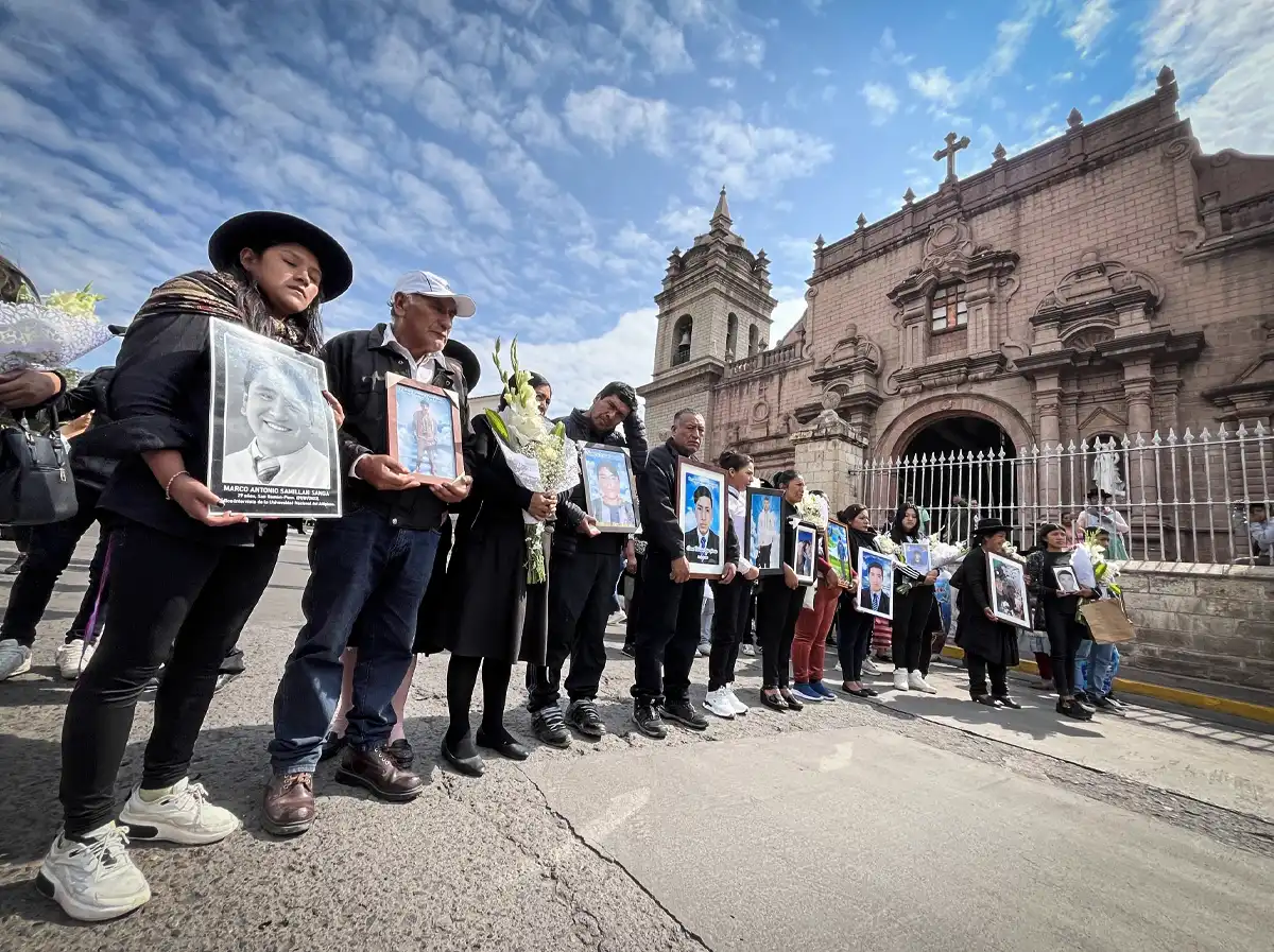 familiares de víctimas rechazan decisión de tomás gálvez de desactivar equipo especial derechos humanos
