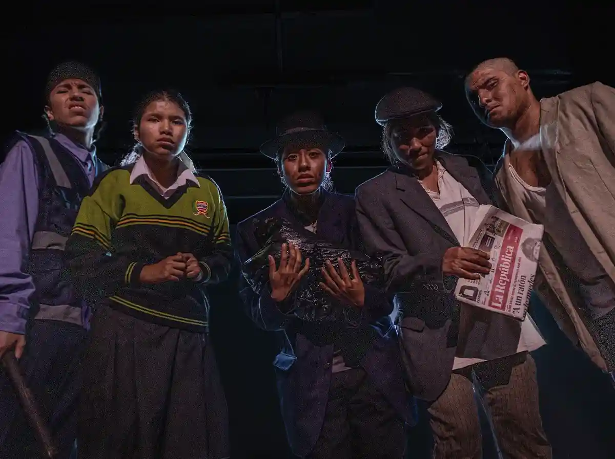 perros al final de la carretera - omar leonardo - teatro lima
