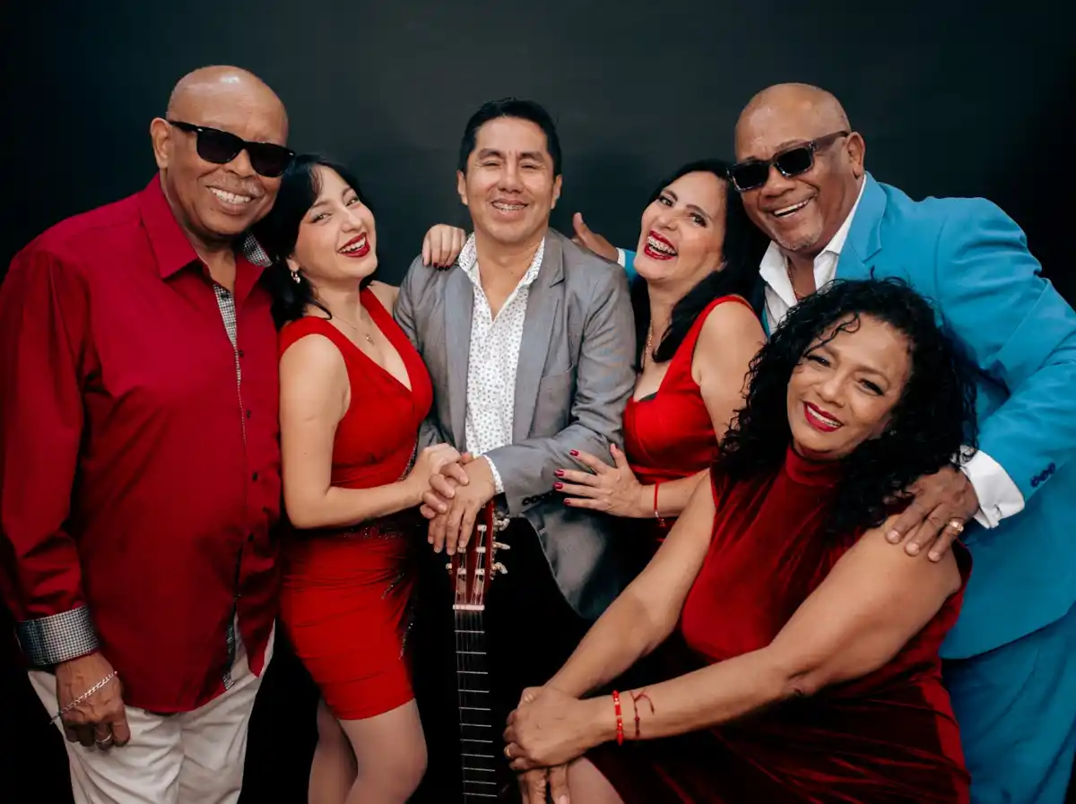 Historia de la salsa criolla - Cosa Nuestra de Tito Manrique